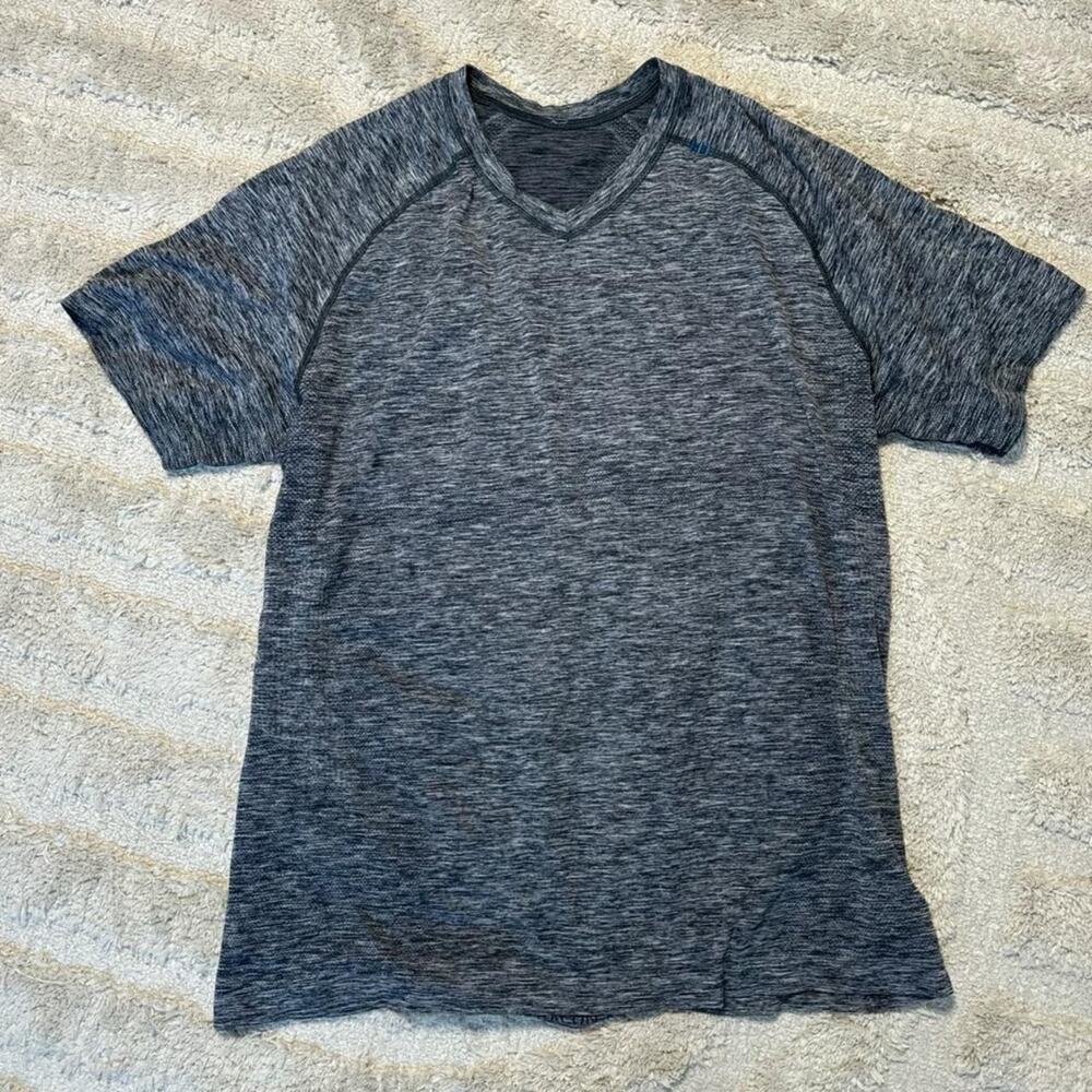 Lululemon Metal Vent Tech Shirt